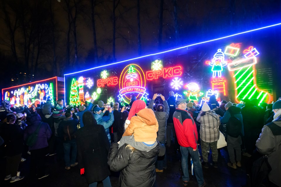 holidaytrain_01