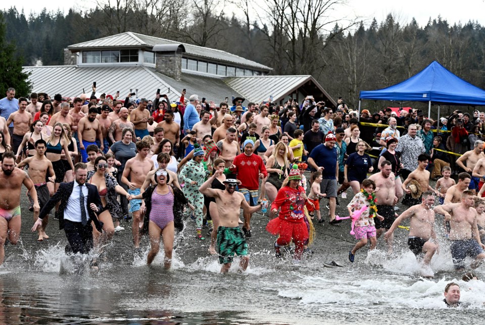 Photos: Revellers plunge into the New Year (and Burrard Inlet) - Tri-City  News
