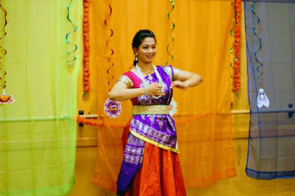Kathak Artiste, fusion medley dancer and Tri-Cities resident Priyanka Shukla was the opening act at the first-ever Tri-Cities Diwali Gala at the Port Moody Recreation Centre on Oct. 29, 2022. | Saurabh Vijay