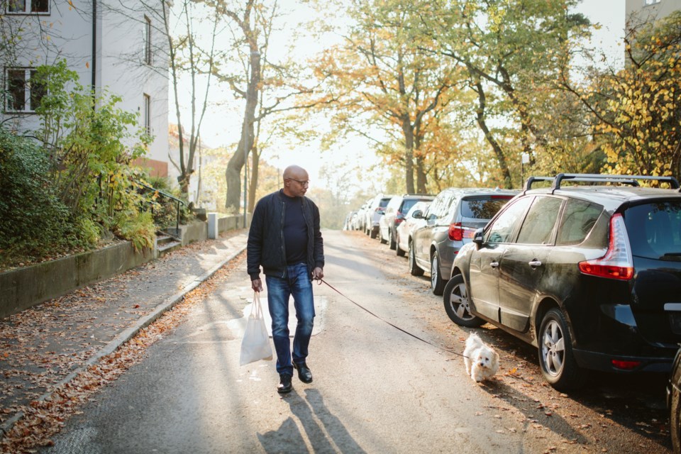 Getty Images Older People Walking - Mobility