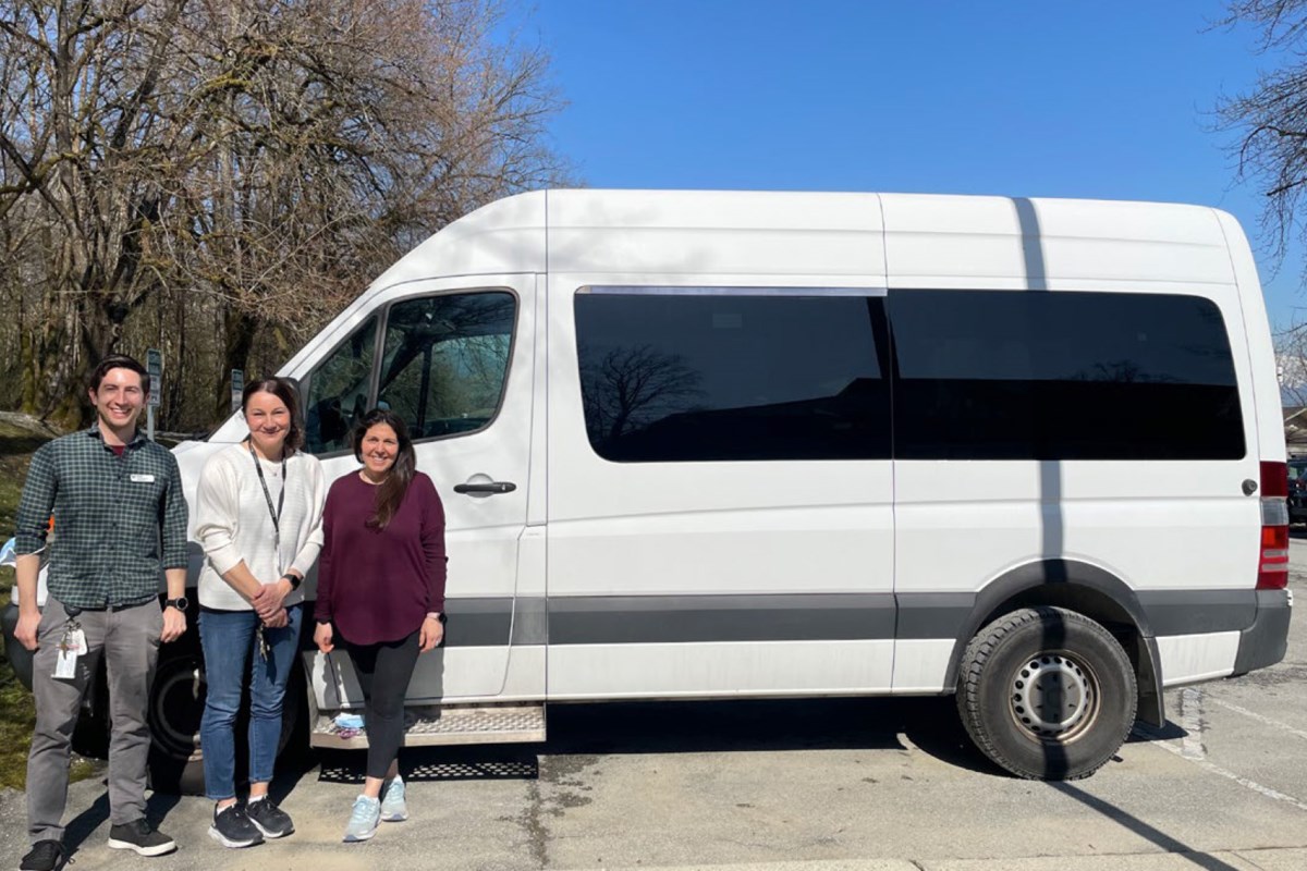 Mental health care centers are rallying for a new accessible van to elevate the experience for residents in the Tri-Cities