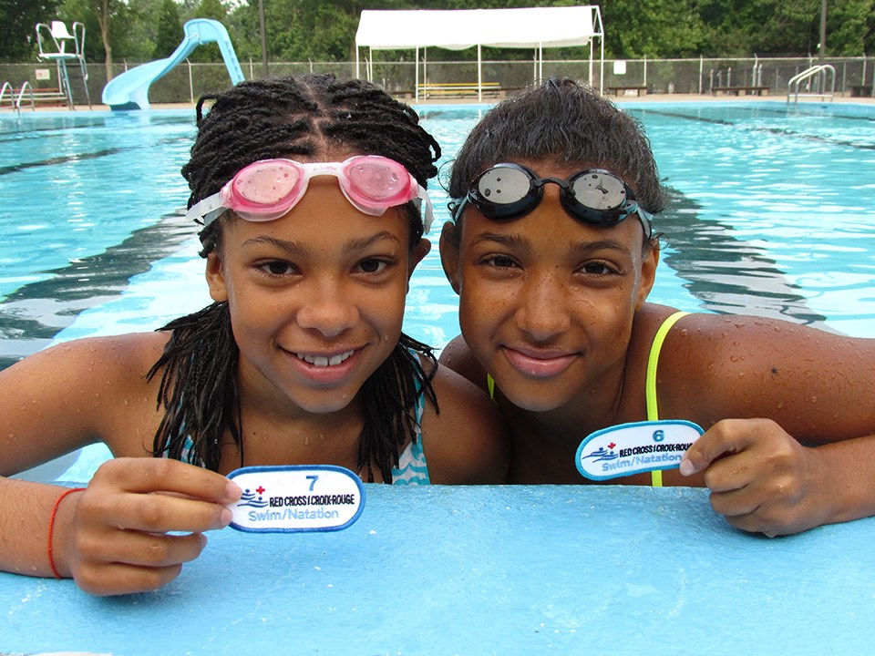 RedCrossCanadaSwimmingBadges