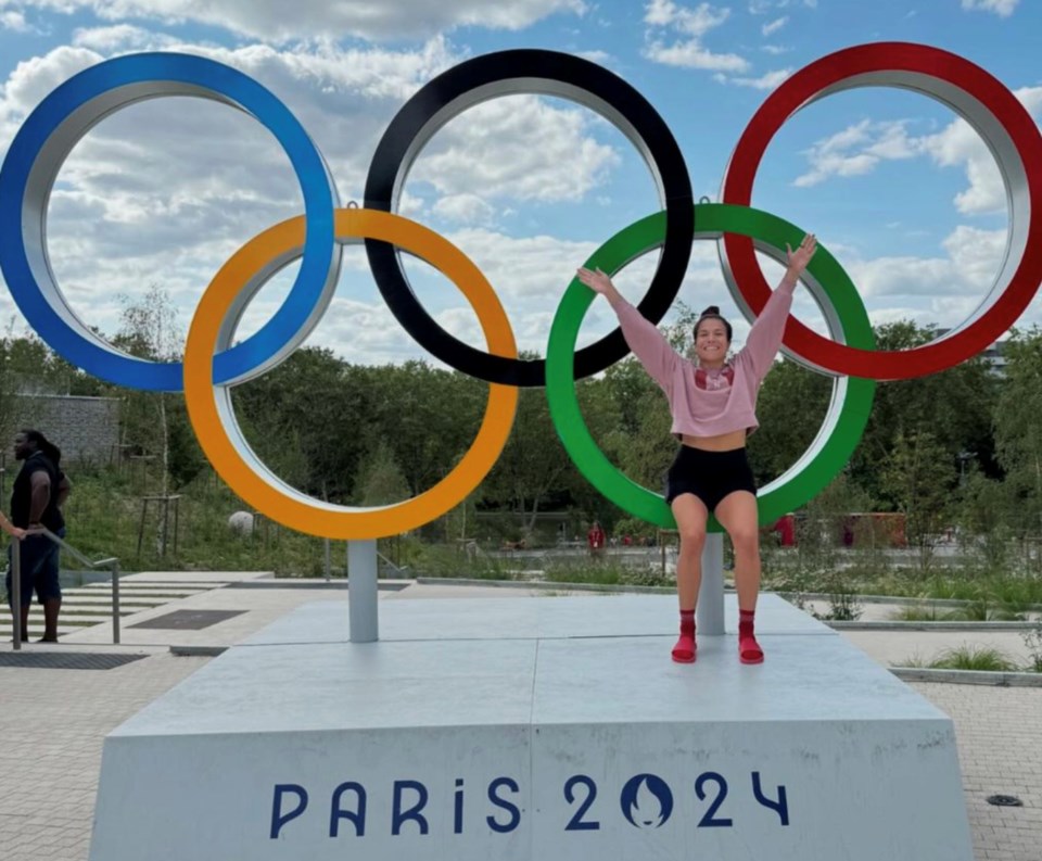 tcn-20240810-olympic-wrestler-1w