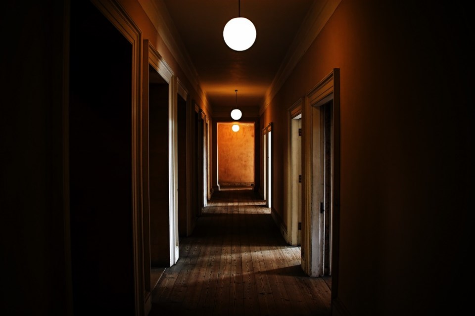 dark-hallway-the-passage-kelvinjay-getty-images