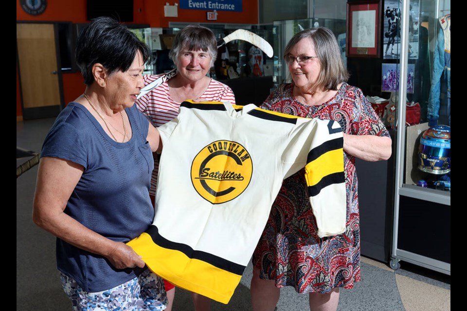 [From left to right] Ronnie Fonseca, Barb Nuttall and Linda Taylor reminisce about their days playing for the Coquitlam Satellites, the city's first girls hockey team, that is to be inducted into the Coquitlam Sports Hall of Fame Class of 2023. | Mario Bartel, Tri-City News