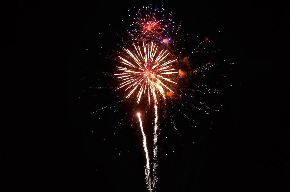 web1_tcn-20230715-pomo-fireworks-ban-1