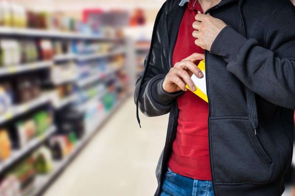 web1_tcn-20230726-shoplifting-photo-getty-images