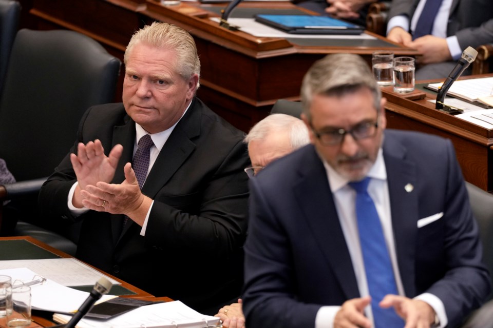 ford-clapping-for-calandra