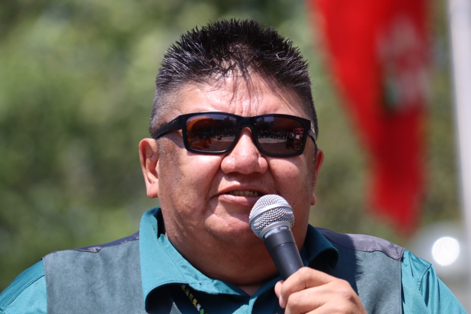 Nestkantaga First Nation Chief Chris Moonias speaks at the rally in front of the Ministry of Mines in Toronto on Thursday.