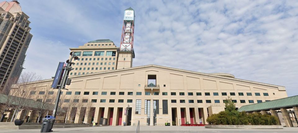 mississauga-city-hall