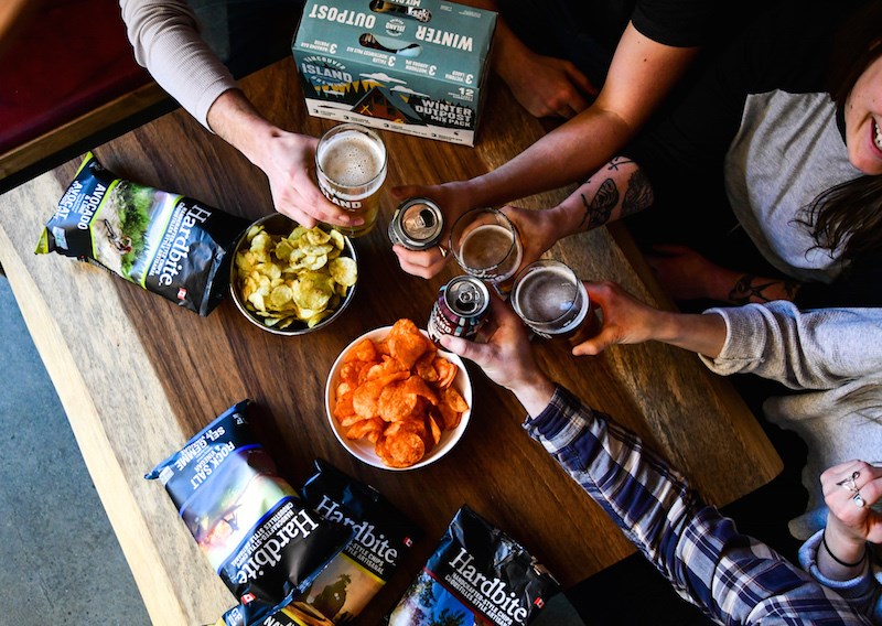 beer-snacks-super-bowl-vancouver-island