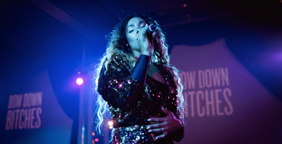 beyonce-sing.jpg