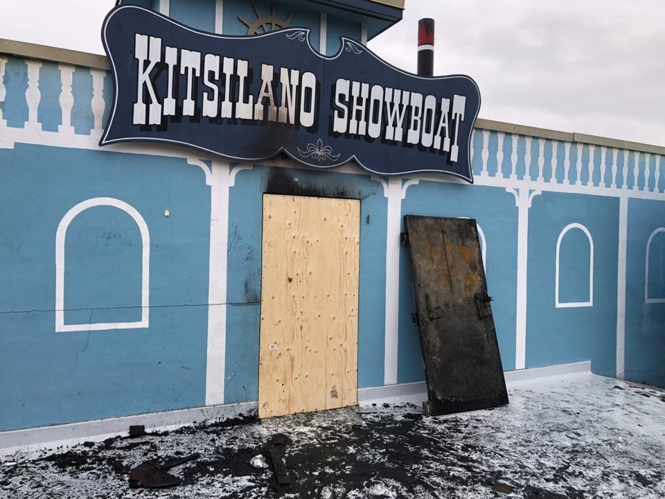 kitsilano-showboat-fire
