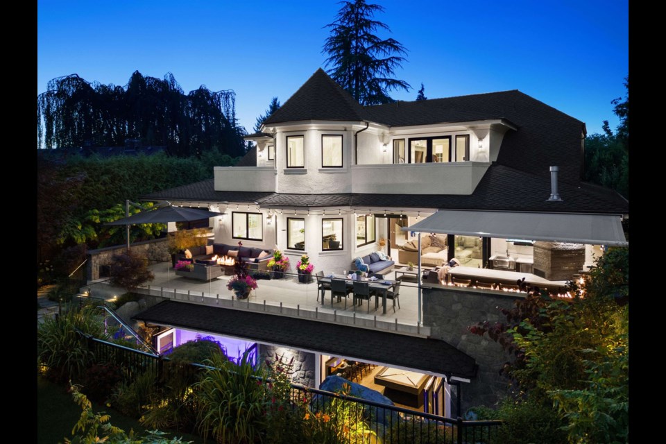 The "Elements Estate" in Vancouver is for sale with an award-winning interior.