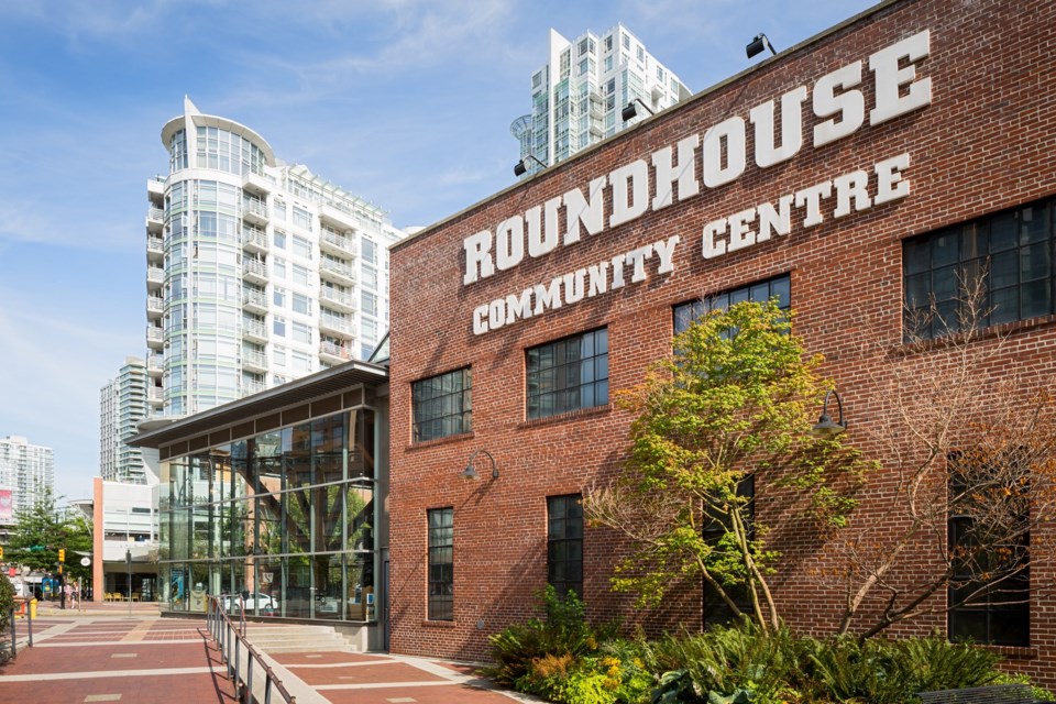 Roundhouse_Facebook