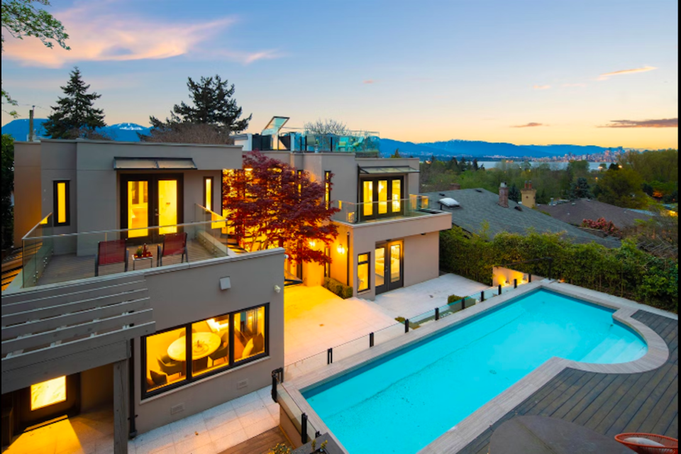 A Point Grey property located at 4524 W 1st Ave. in Vancouver, BC offers panoramic views. It is listed by the Sutton Group-West Coast Realty in July 2022.