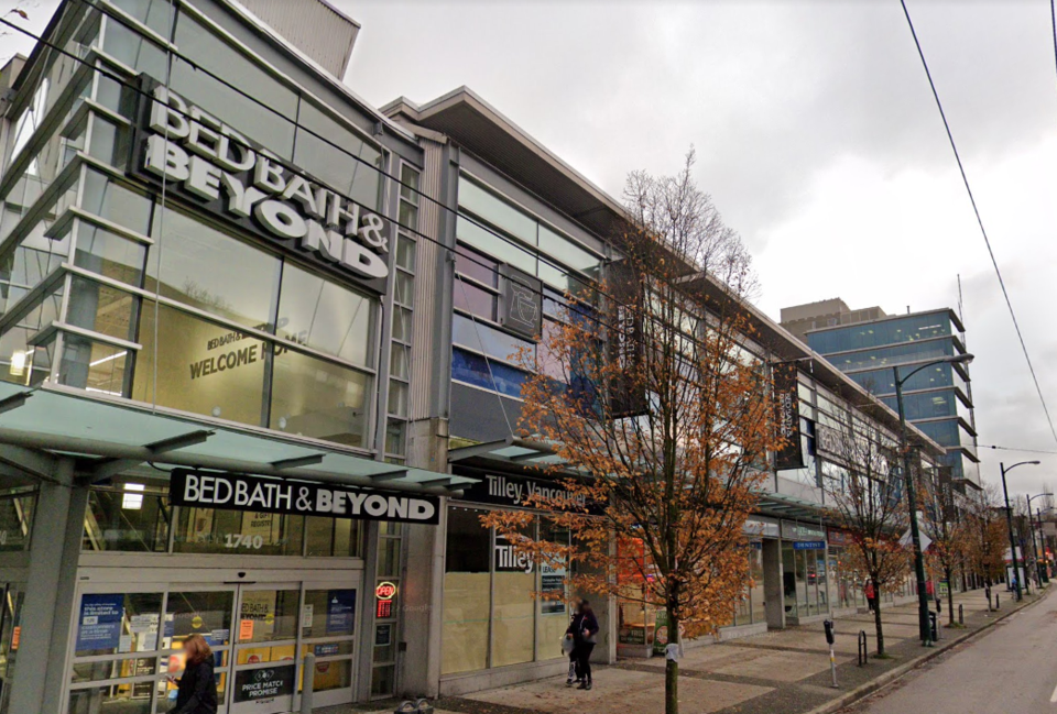 bed-bath-beyond-room-space-vancouver