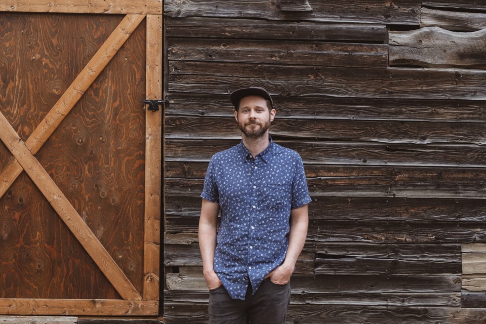 鶹ýӳmusician has co-founded  Side Door, a business venture which acts as an Airbnb - aka short-term rental service - for music venues.