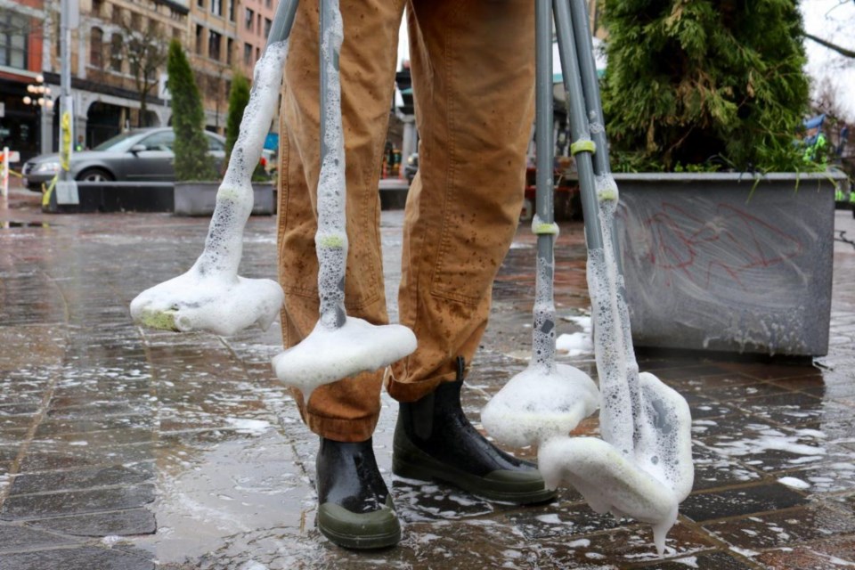 gastown-cleanup-party