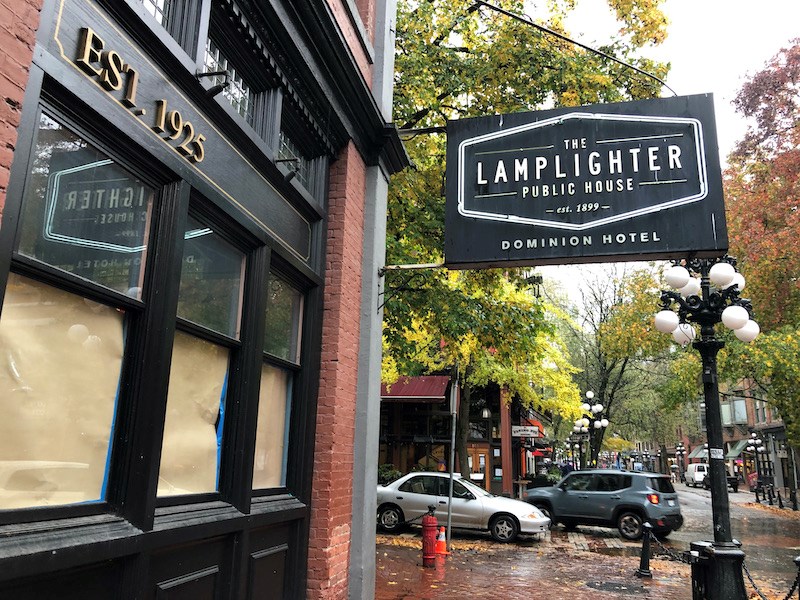 lamplighter-gastown-vancouver-pub
