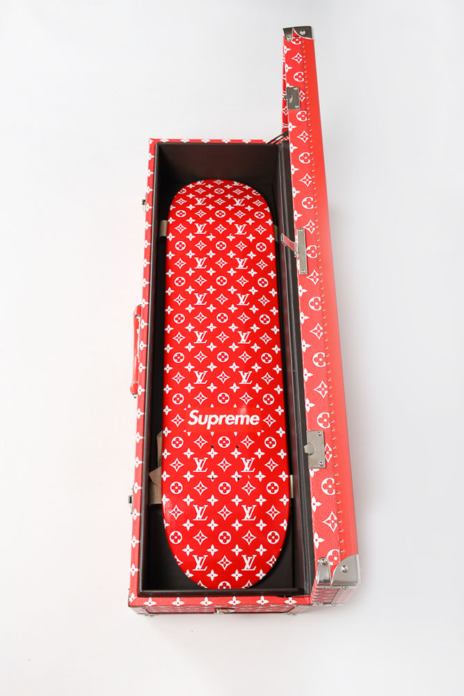 Jeffree Star broke his Louis Vuitton x Supreme skateboard