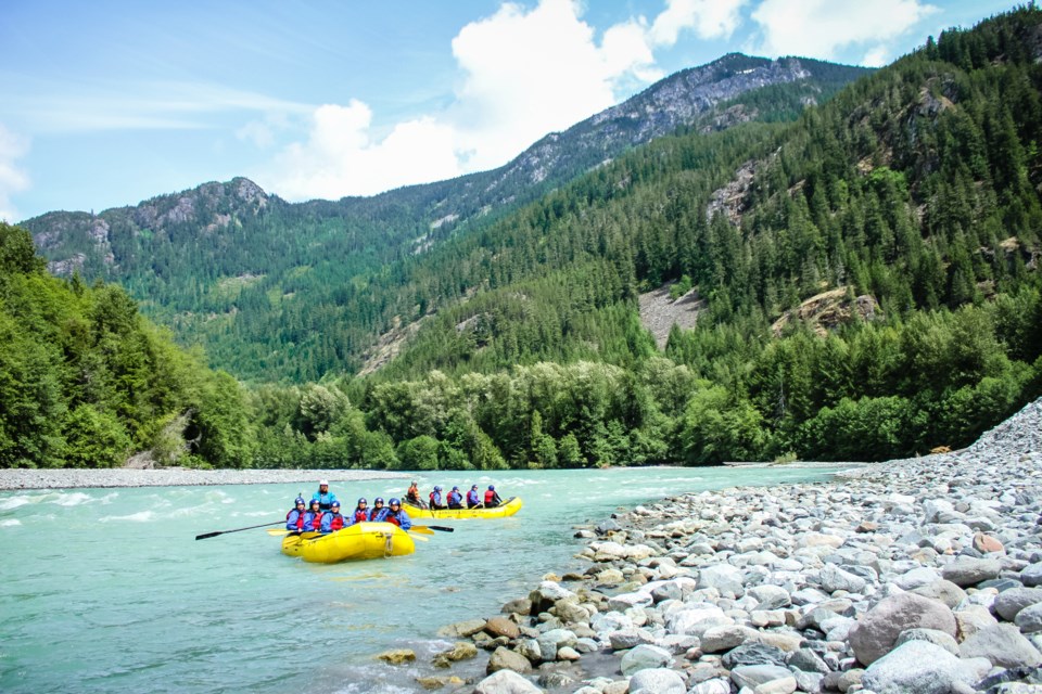 canadian-outback-rafting-elaho-exhilarator