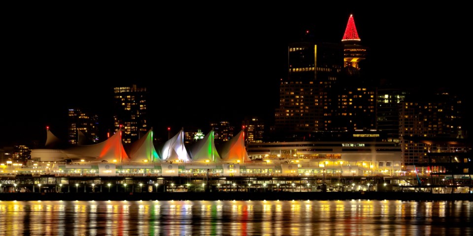 christmas-canada-place-vancouver
