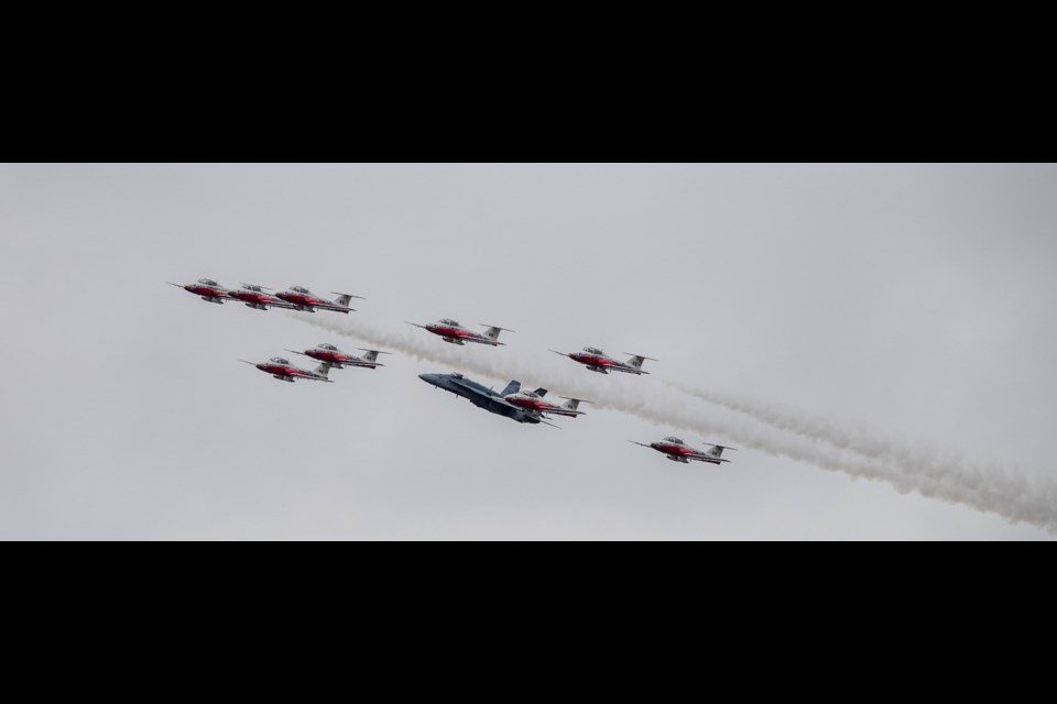 The team’s signature nine Snowbirds were joined by a member of the CF-18 Demonstration team.