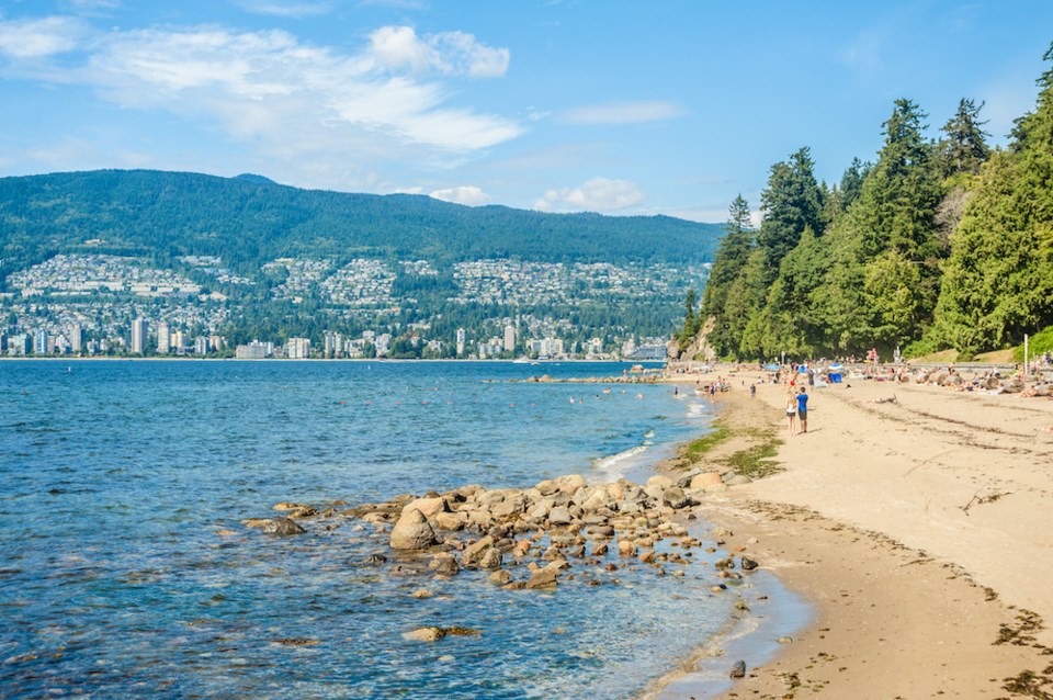 stanley-park-vancouver-beach