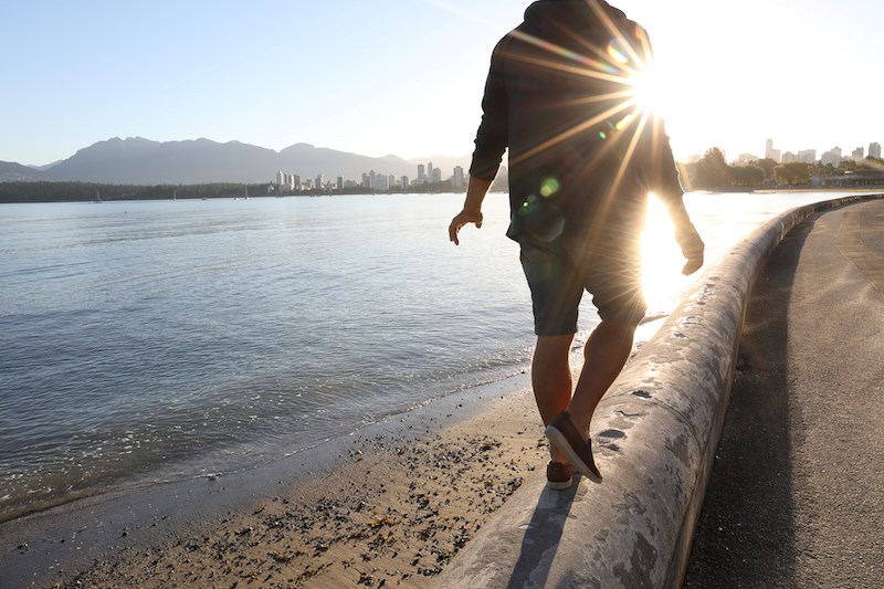 summer-beach-waterfront-sunny-vancouver-bc