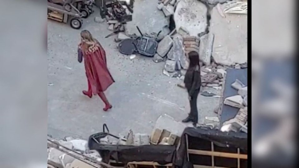 supergirl-filming-vancouver-set-2021-april