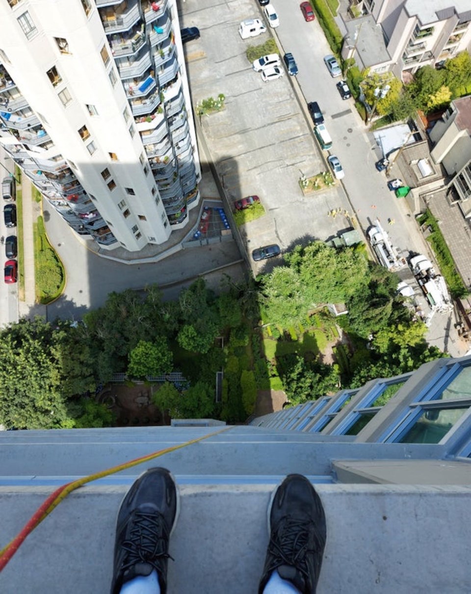 the-view-from-the-edge-of-vancouver