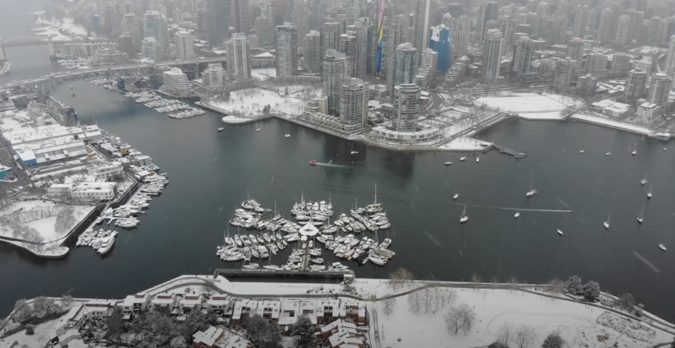 鶹ýӳValentine's Day snow storm  - drone - Dimitri Alexander YouTube