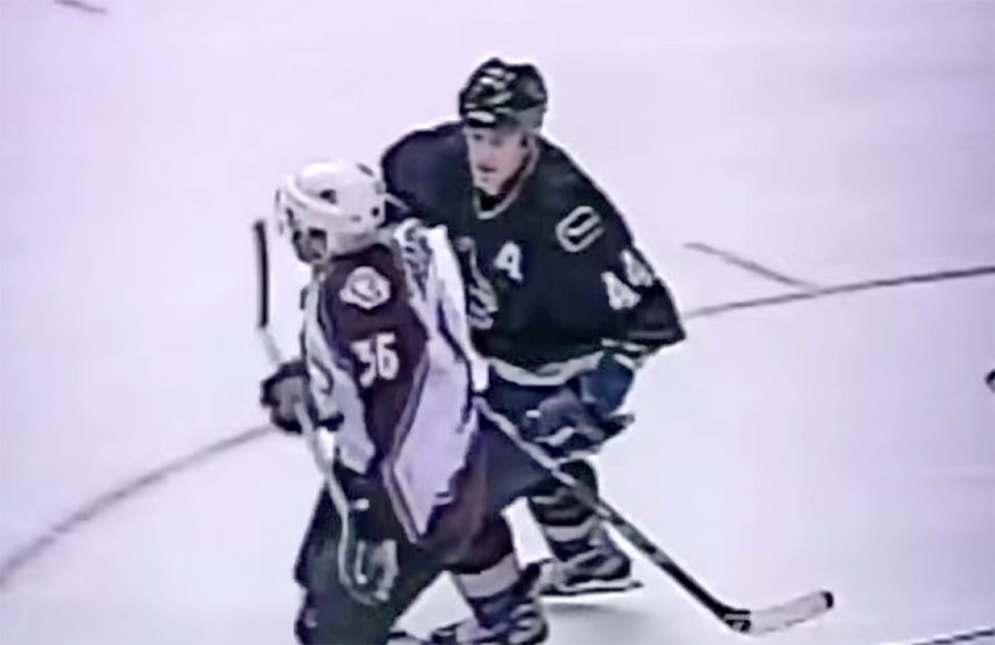 bertuzzi-hit-on-moore