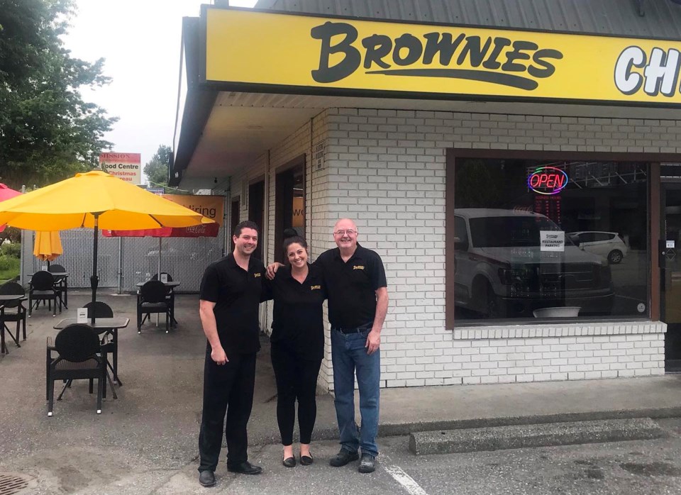 brownies-owner-family