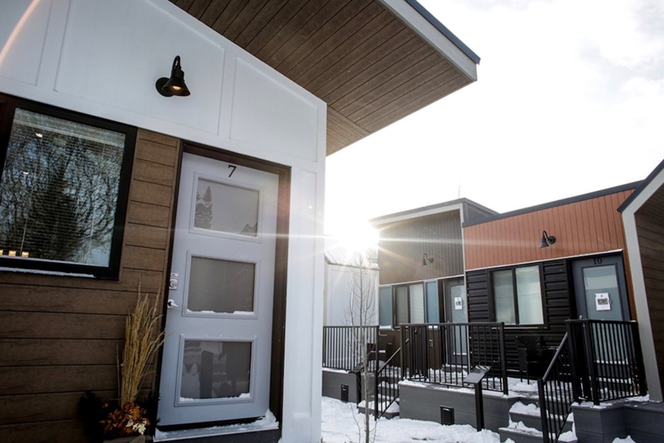 As Tiny Homes for Homeless Flourish Elsewhere, They’re a Hard Sell in Vancouver