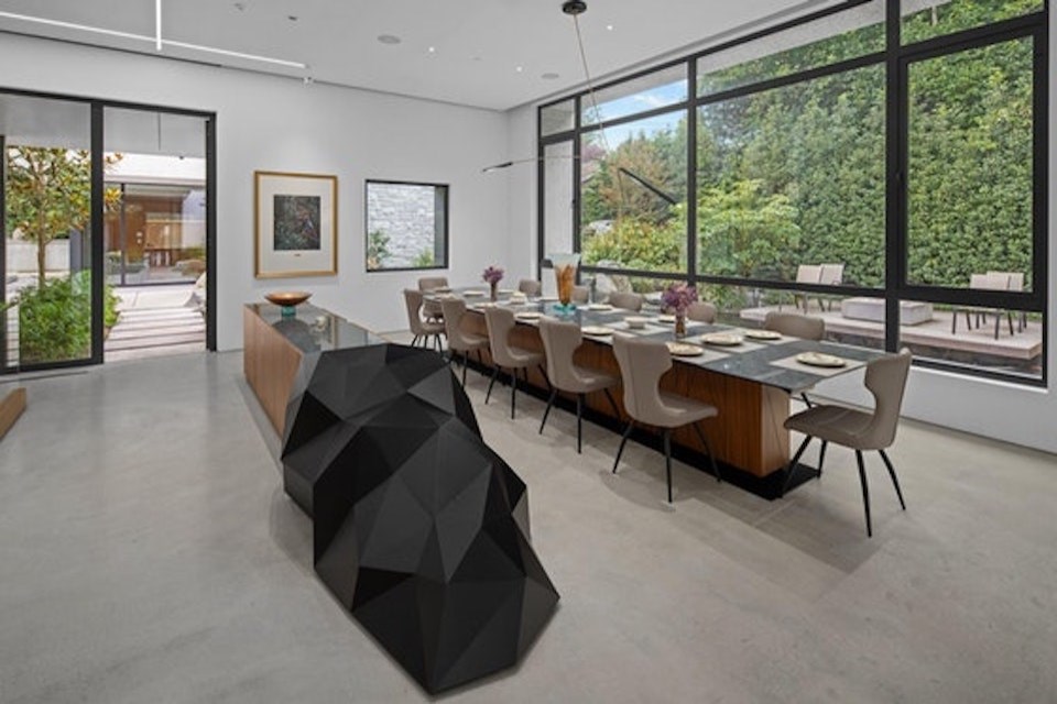 Described as a "contemporary masterpiece" in its real estate listing, a mansion in Vancouver's prestigious Shaughnessy neighbourhood costs a pretty penny. 
