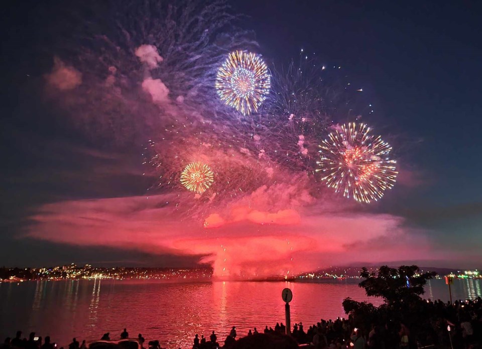 celebration-of-light2