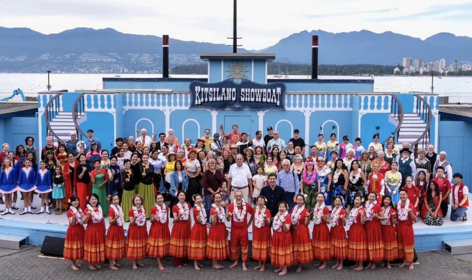 kitsilano-showboat