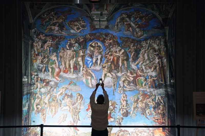Metro Vancouver residents will have the opportunity to soak in life-sized frescoes reproduced from the Sistine Chapel this fall 2021 in the city.