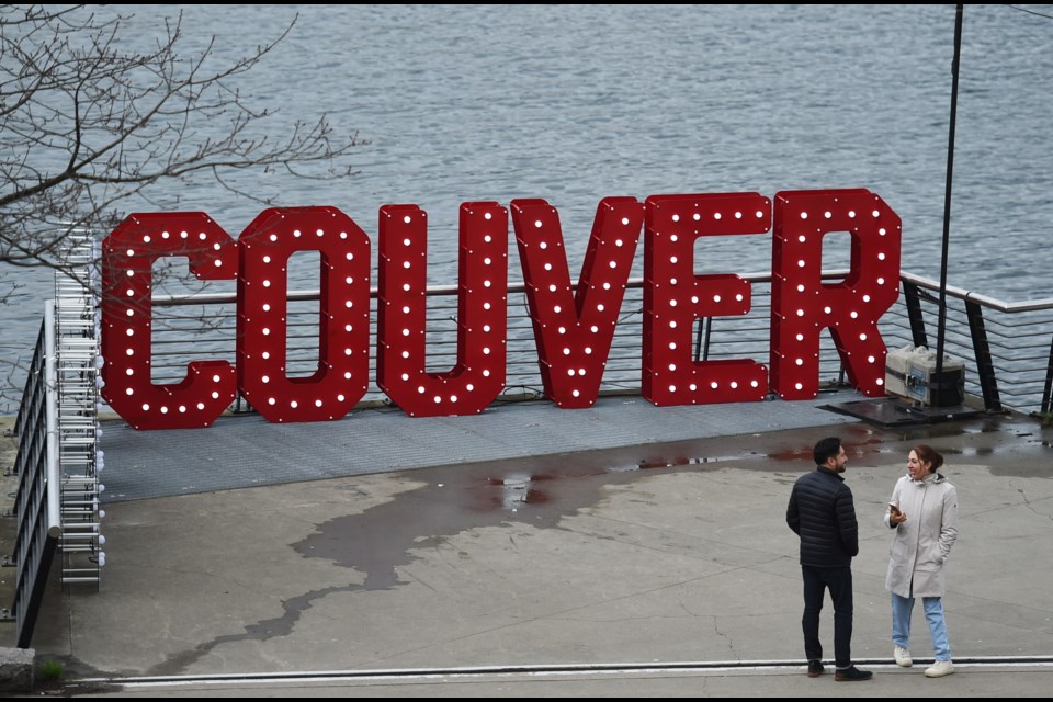 The sign still has the original 'Couver,"