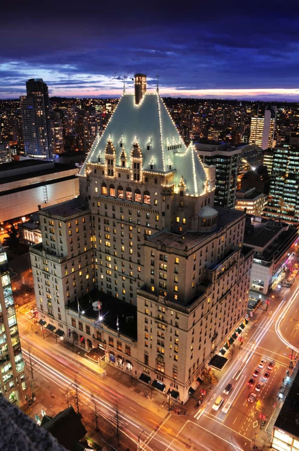 visit vancouver hotels