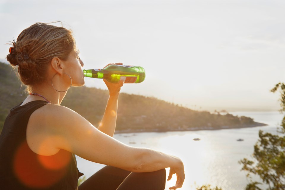 beer-at-the-beach