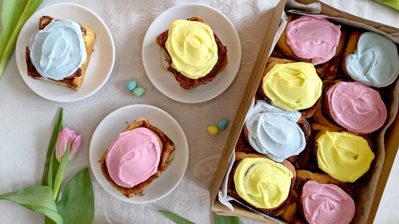 easter-mini-buns-grounds-for-coffee