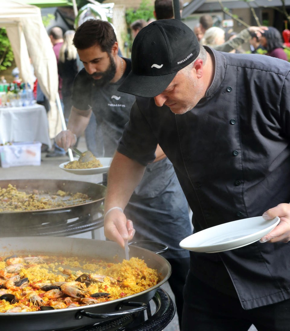 javier-blanc-paella-guys-vancouver