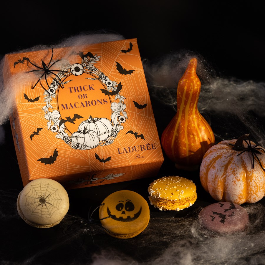 laduree-canada-halloween-macaron-box