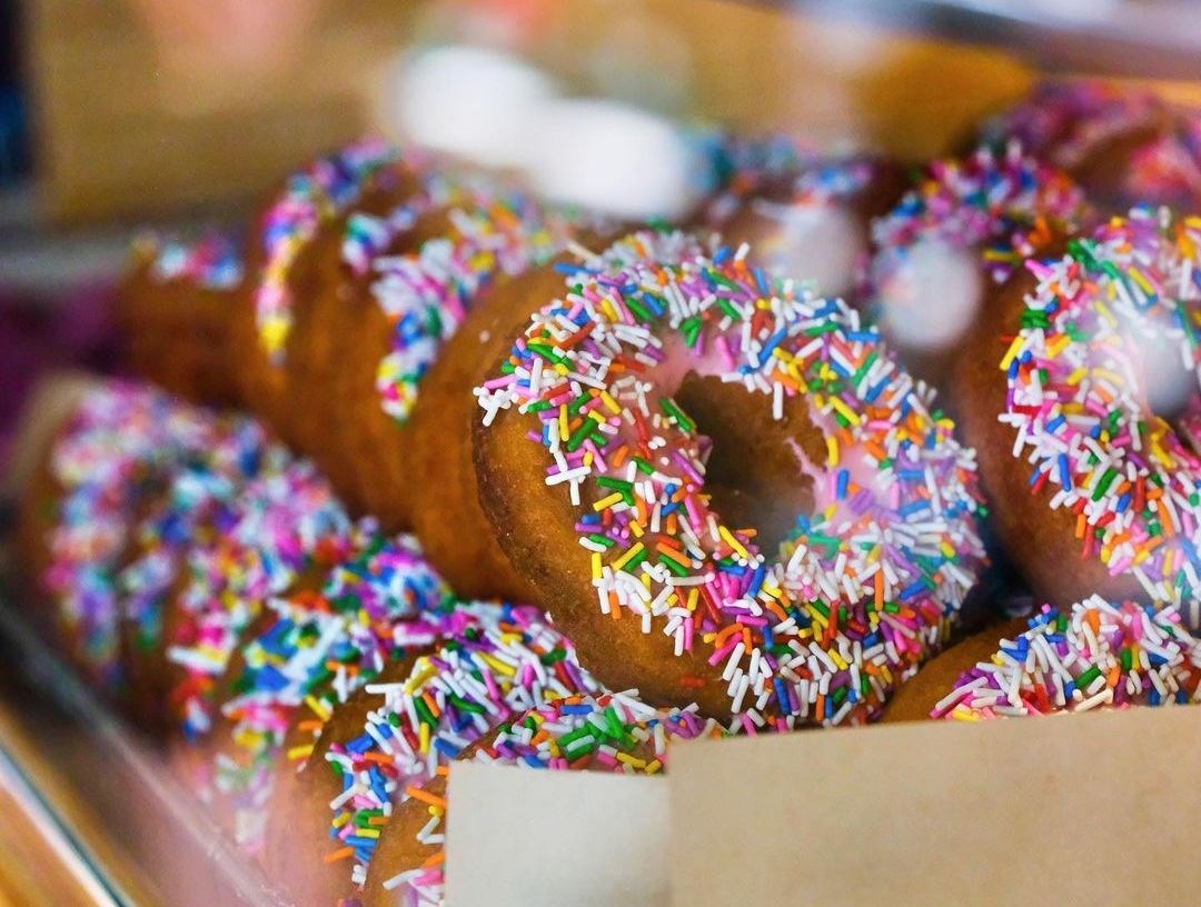 Lee’s Donuts dodało lokalizację w dzielnicy Gastown w Vancouver