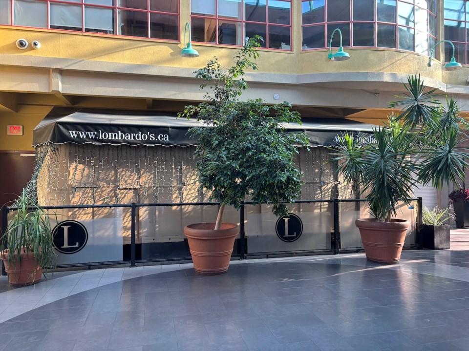 lombardos-pizzeria-restaurant-il-mercato