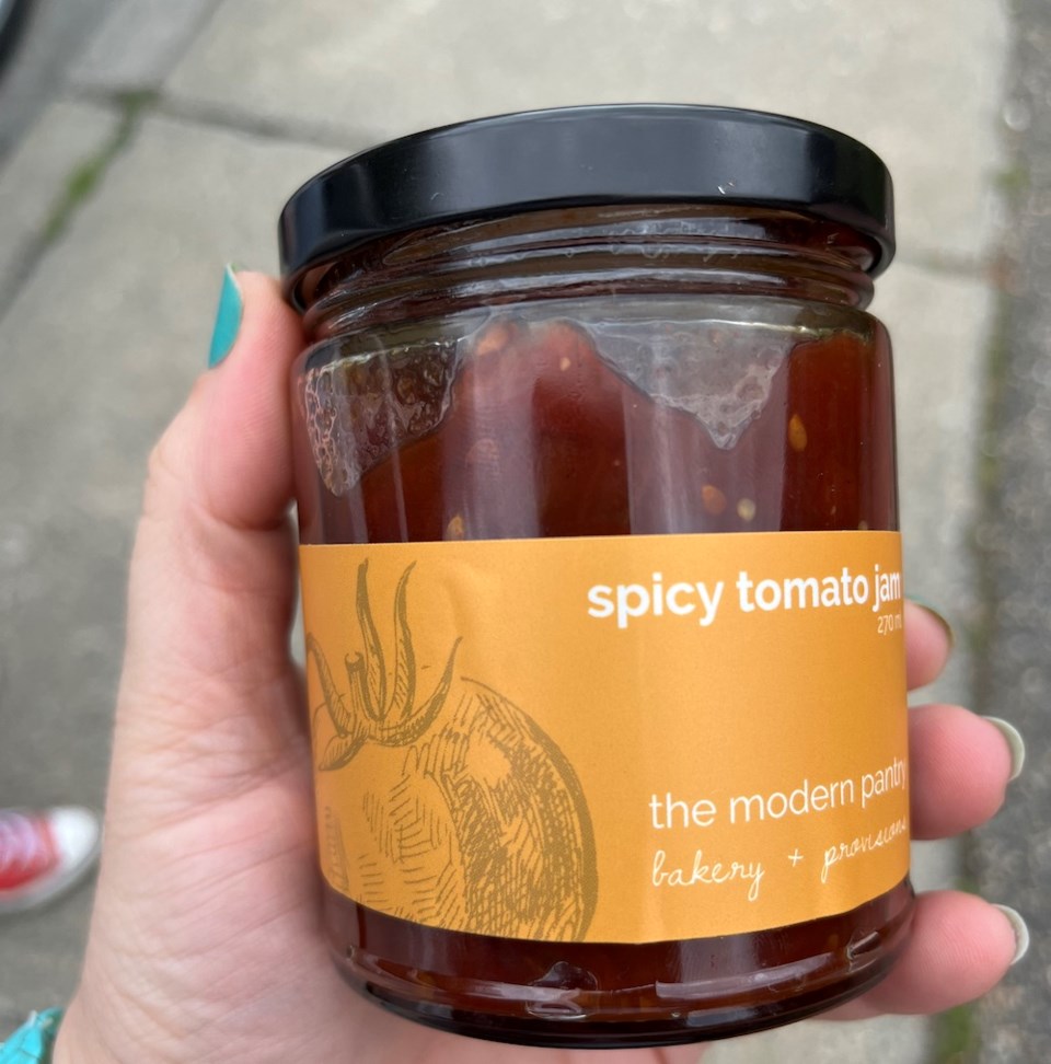 modern-pantry-spicy-tomato-jam