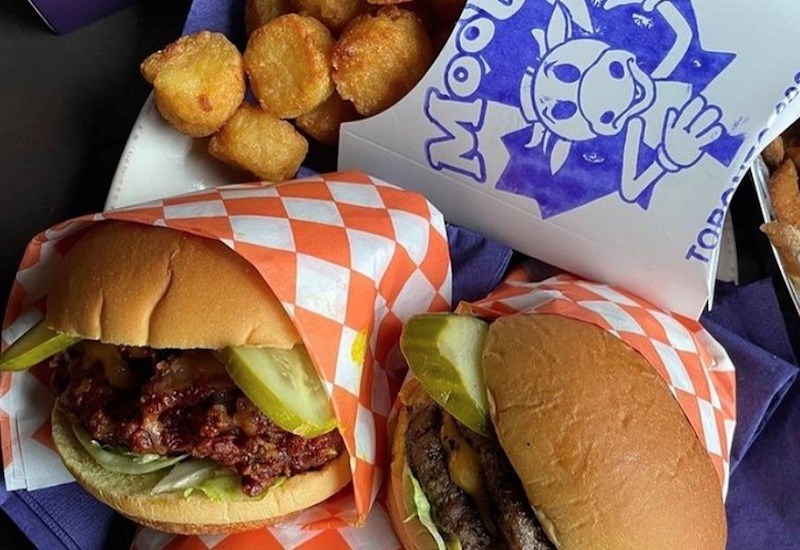 moobys-pop-up-burgers-tots-vancouver-bc